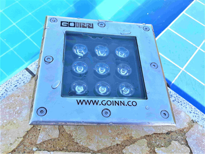 LUMINARIA TIPO REFLECTOR CUADRADO 9W EMPOTRABLE GOINN 3