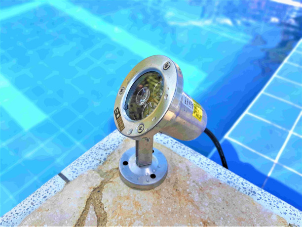 LUMINARIA TIPO REFLECTOR  REDONDA 3W  PARA FUENTE DE AGUA GOINN 2