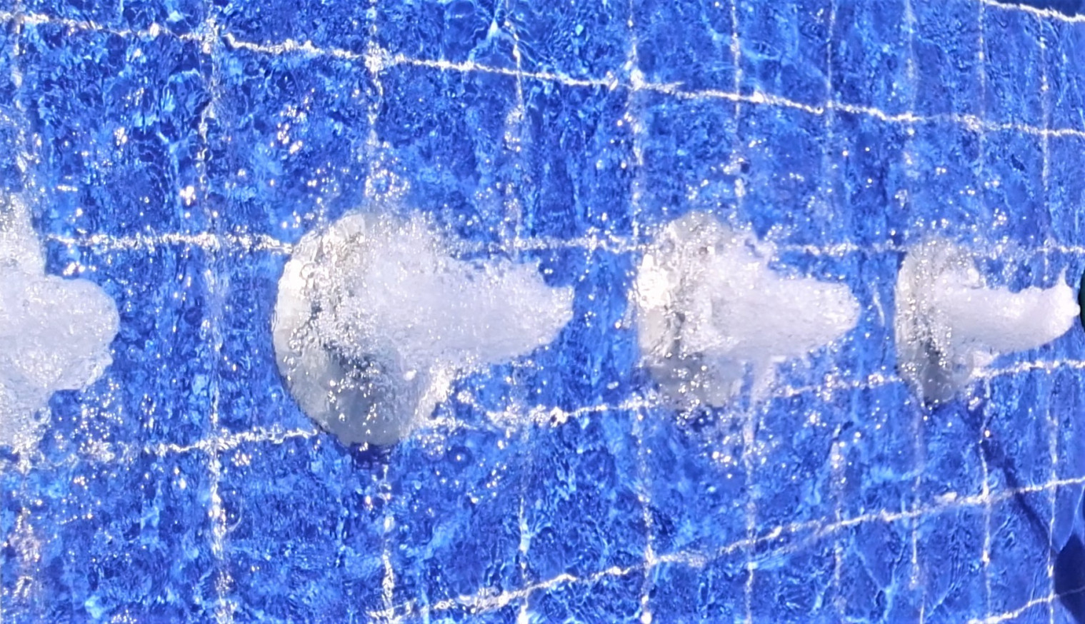 VULKANOS LIGHTED GOINN 27W PISCINA OPERANDO